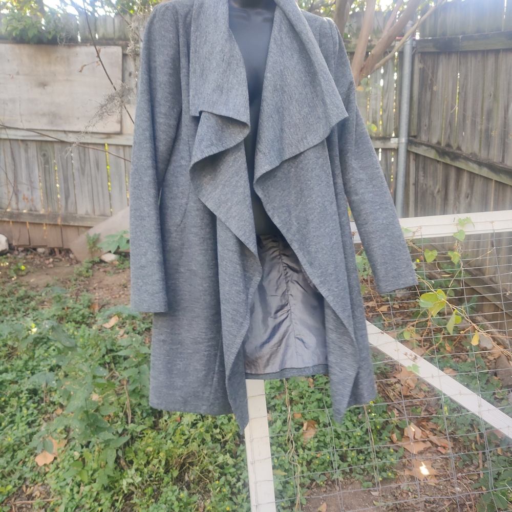 Stylish Gray Waterfall Jacket - image 3